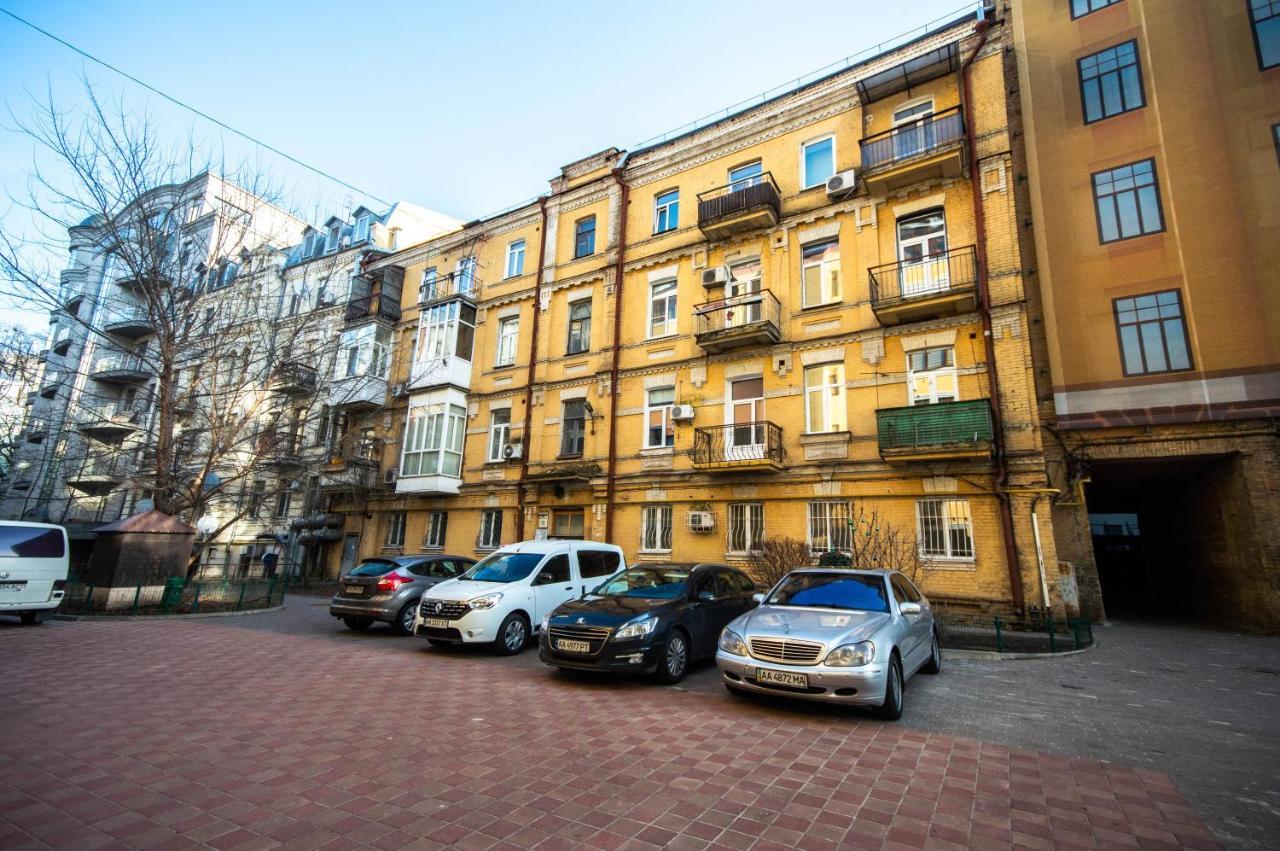 Kyiv Classic Apartment 외부 사진