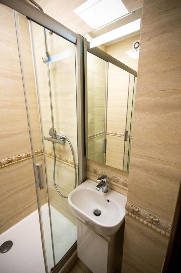 Kyiv Classic Apartment 외부 사진